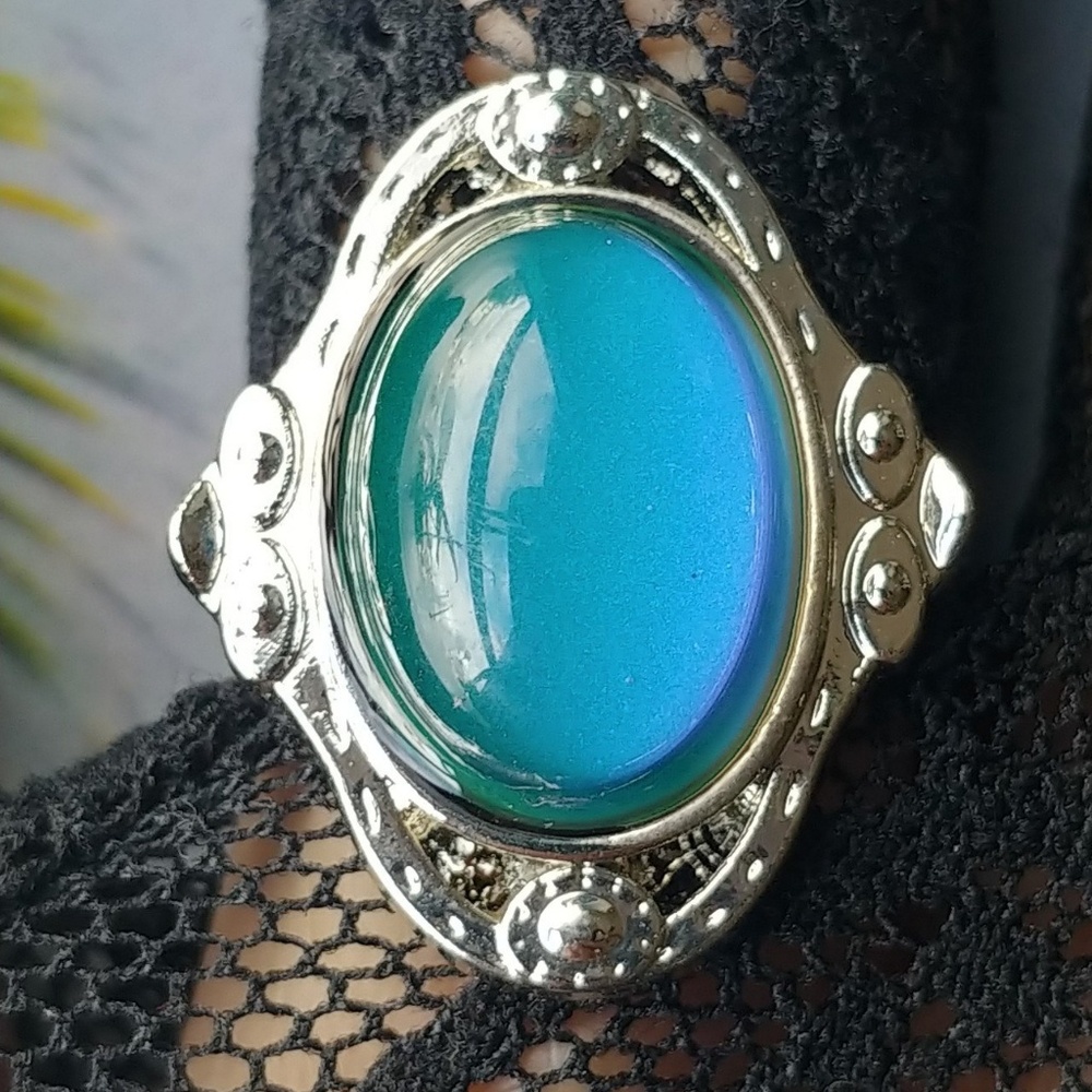 VTG Deadstock Adjustable Mood Ring!